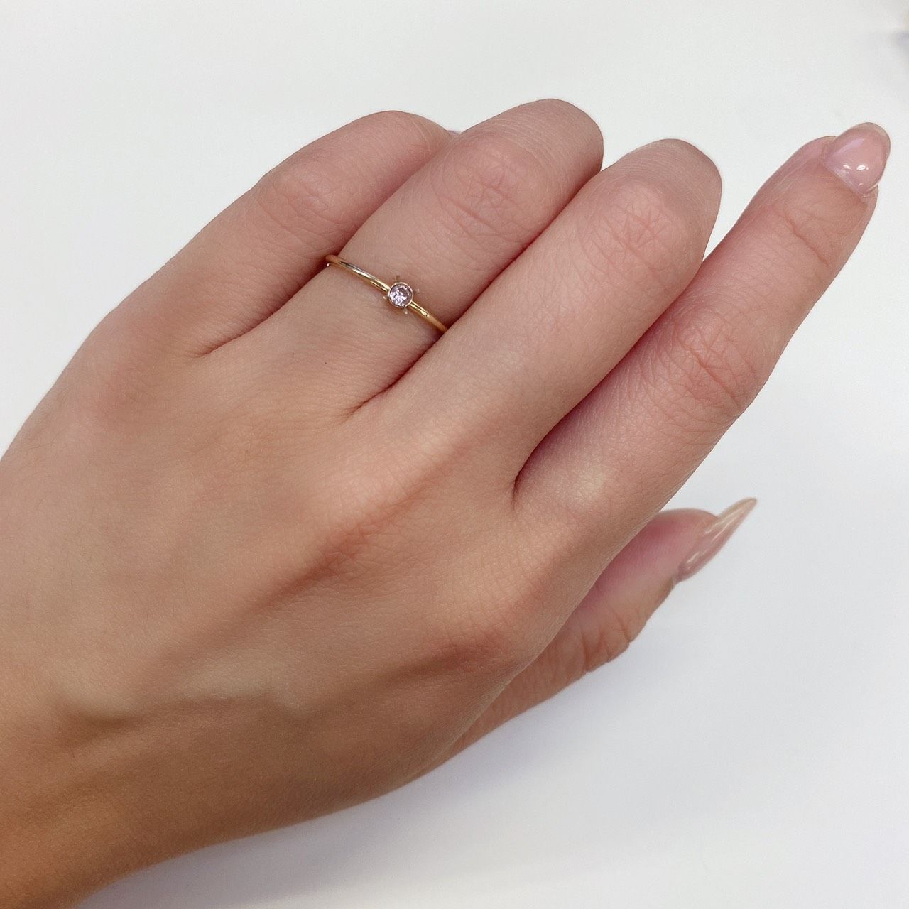 ピンクダイヤモンド(宝石名ダイヤモンド) SI-2 / FANCY ORANGY PINK 0.066ct ソ付(CGL)[210611087]2.3×2.4mm前後