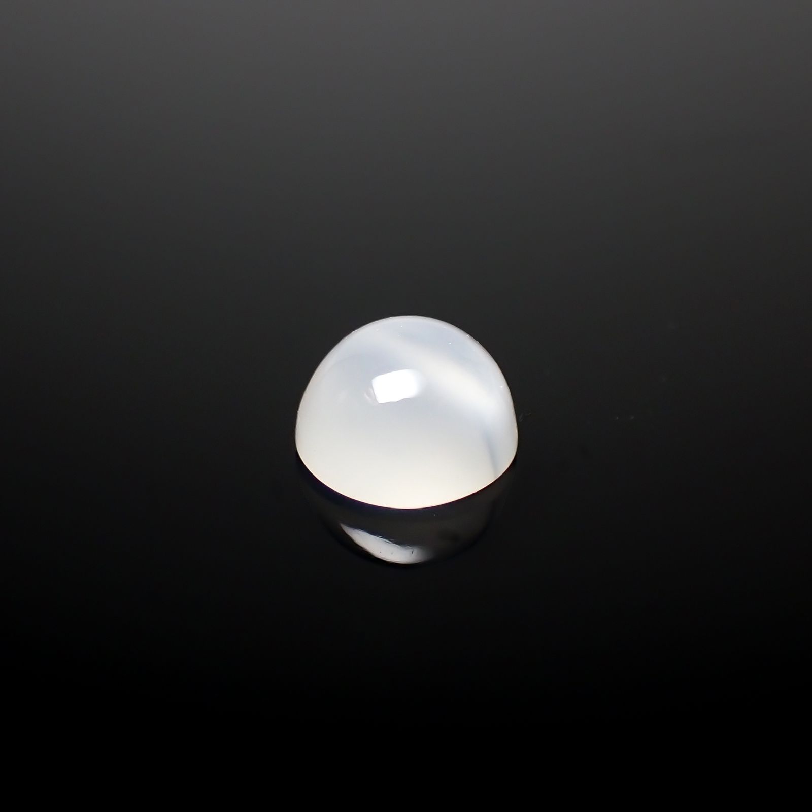 ムーンストーンキャッツアイ インド産 1.51ct[240527743]7.1x7.1mm前後
