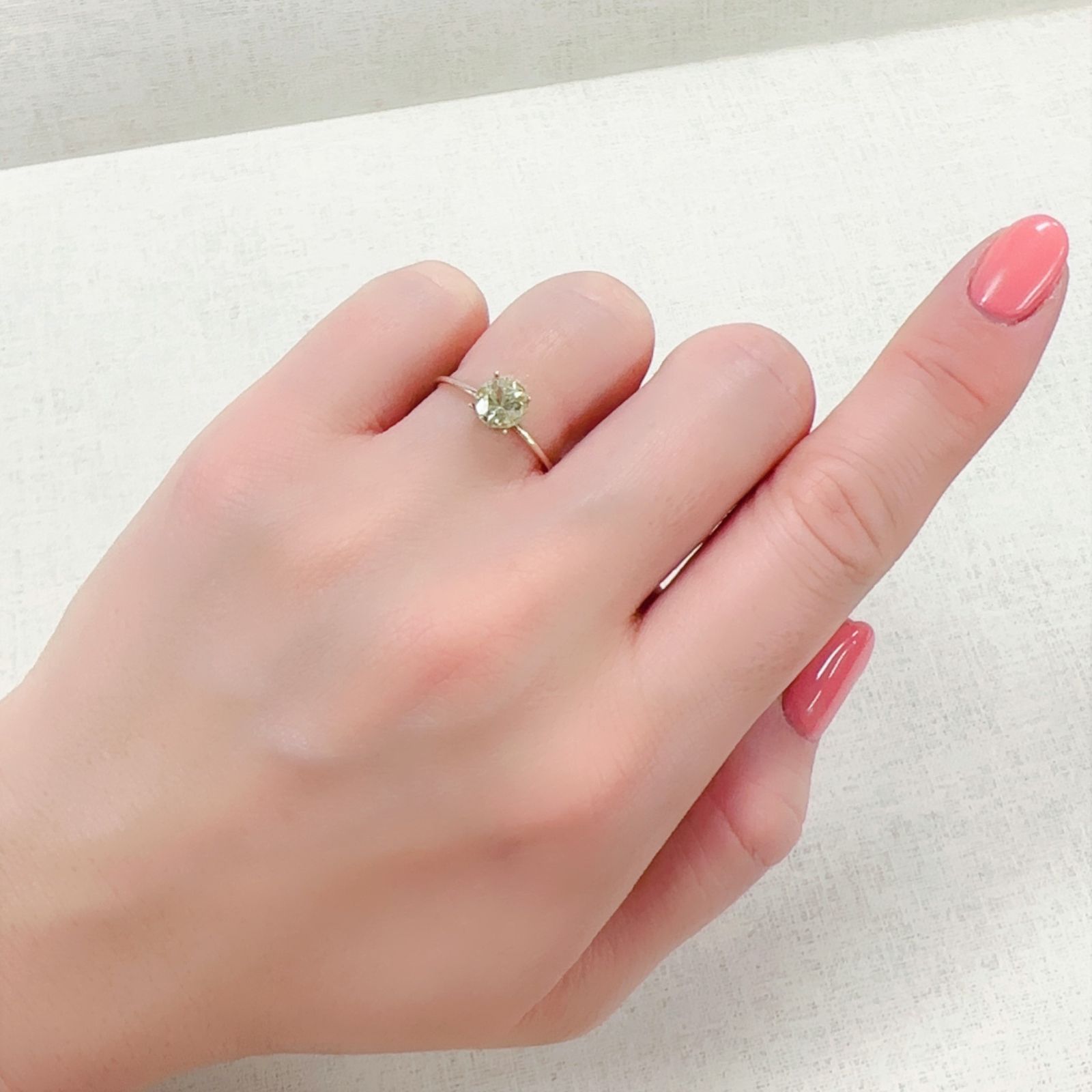ブラジリアナイト(宝石名ブラジリアナイト)ブラジル産 0.91ct 識別済[230220691]6x6mm前後