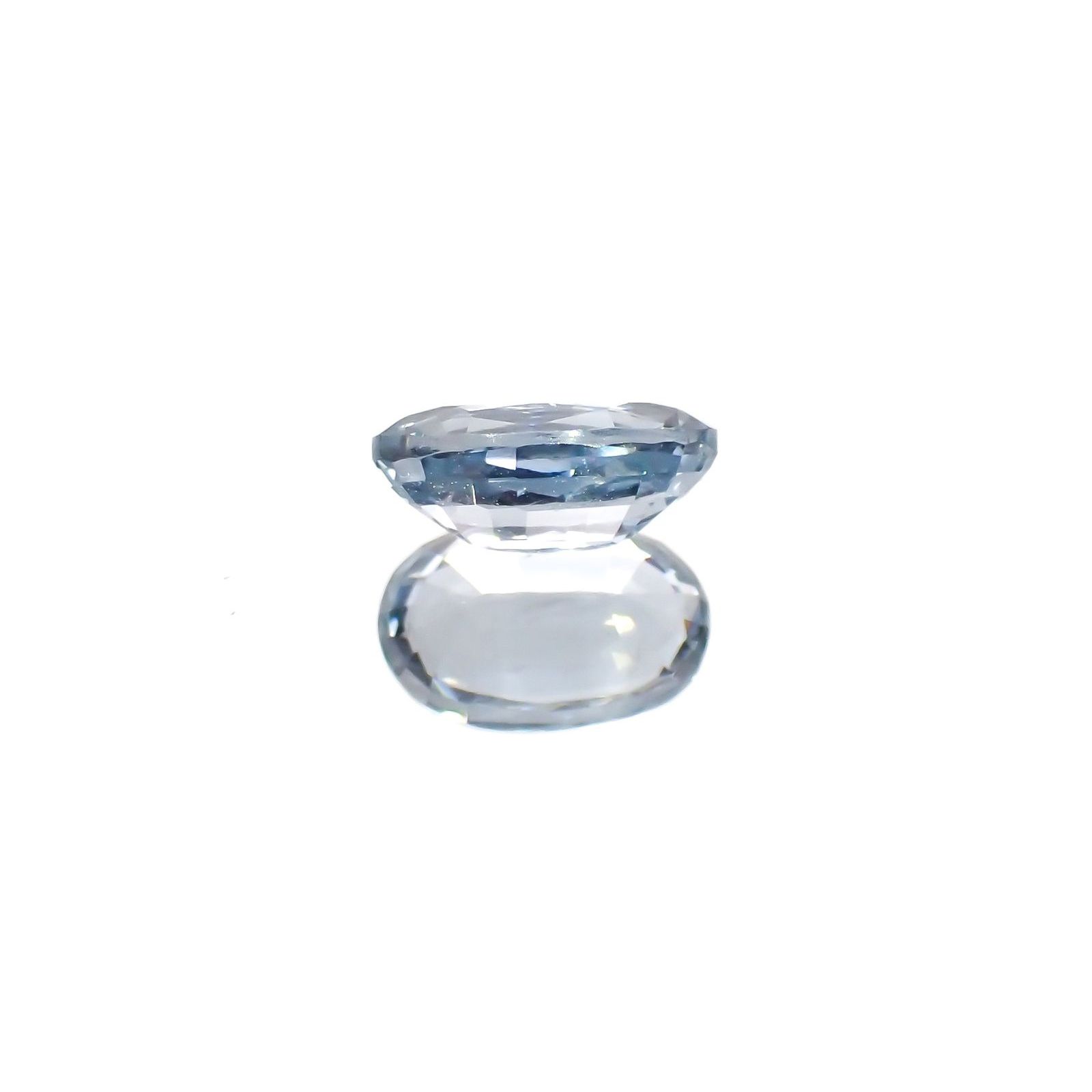 グレイッシュブルースピネル(宝石名スピネル)ビルマ/マダガスカル産 識別済 1.16ct / 7.8x5.1mm前後 [230220599]