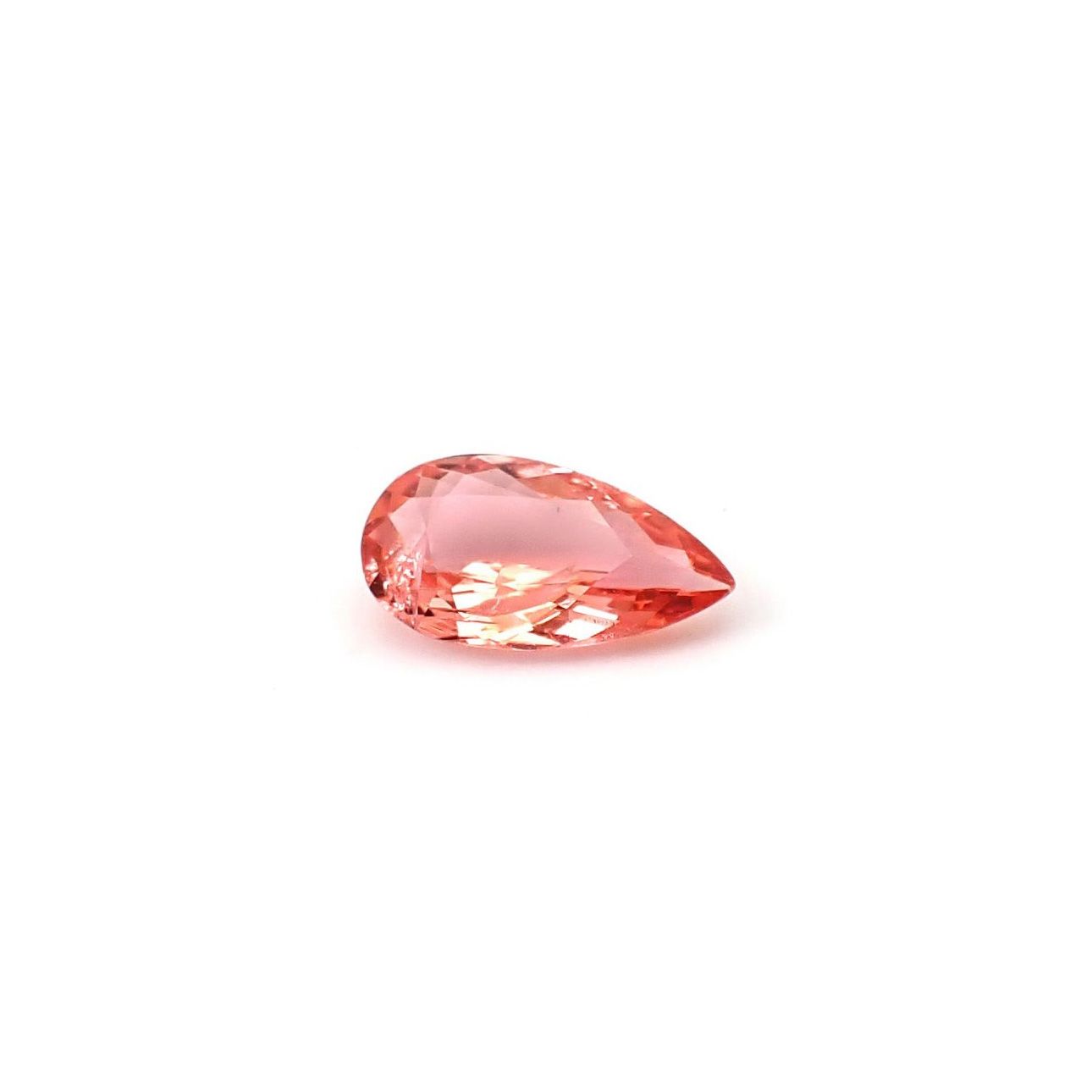 ヴェイリネナイト パキスタン産 0.68ct / 8.5x4.8mm前後 [260231781]