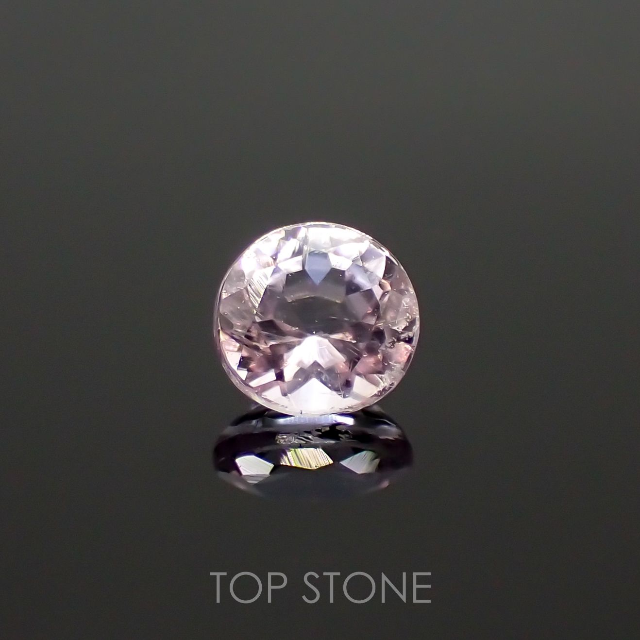 ピンクゾイサイト(宝石名ピンク・ゾイサイト)タンザニア産 0.28ct 識別済[220114939]4x3.9mm前後