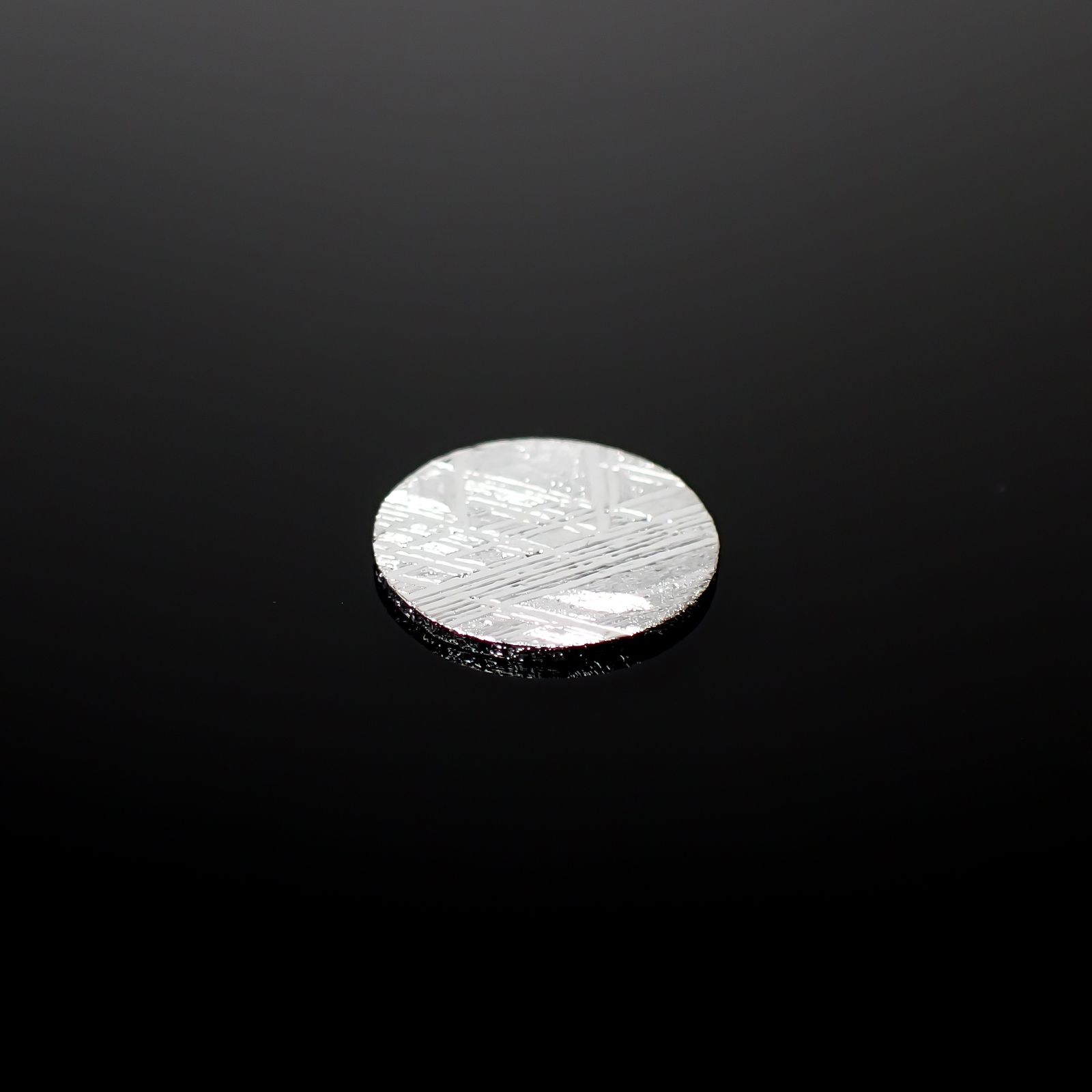 アルタイ隕石 発見地:中国 1.69ct[240125566]10x10mm前後