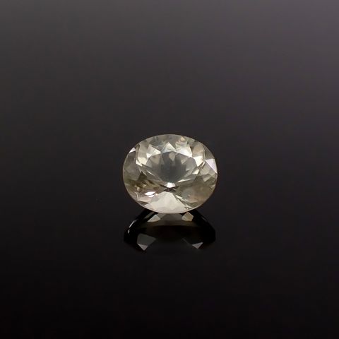 リューサイト(宝石名リューサイト)イタリア産 ソ付(彩珠) 0.642ct / 6.1x5.3mm前後 [260131552]