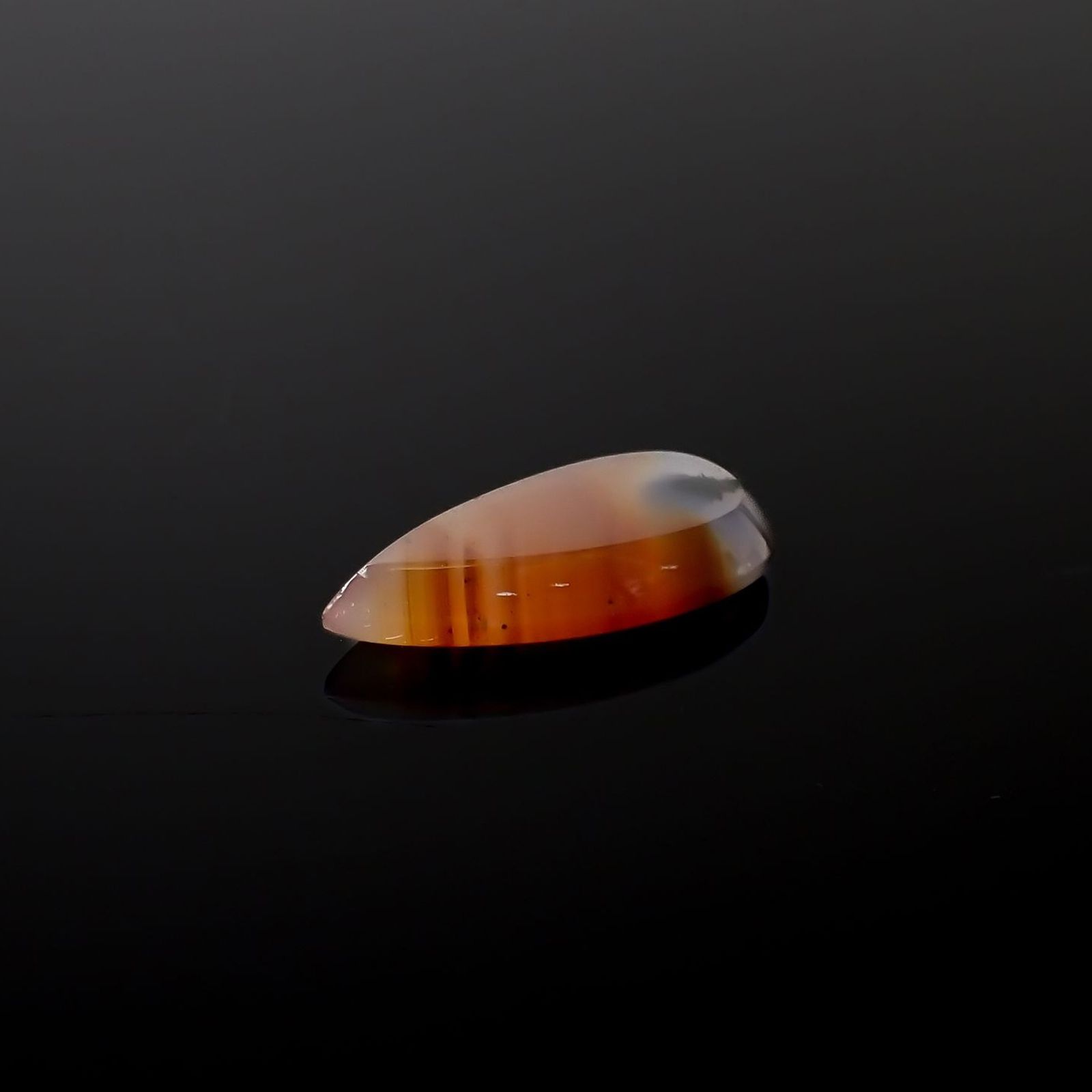 モンタナアゲート アメリカ・モンタナ州産 11.45ct / 25.8x12mm前後 [260127120]