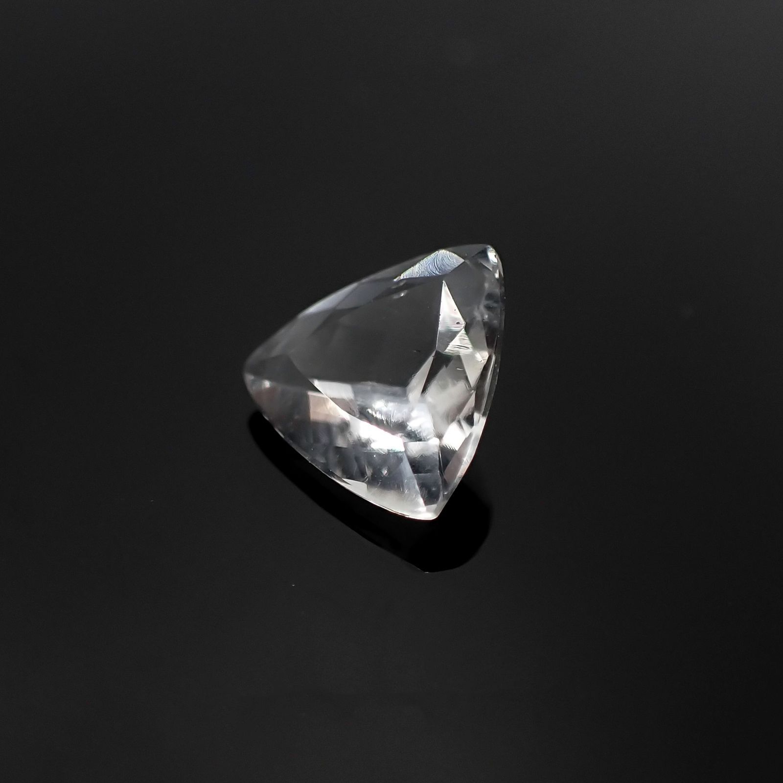 ハイアライトオパール(宝石名オパール)メキシコ産 1.05ct 識別済[231024007]8.2x8.2mm前後
