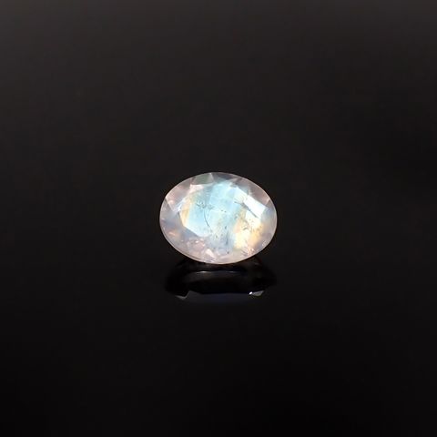 レインボームーンストーン インド・ビハール産 2.90ct / 10.7x8.5mm前後 [260431973]
