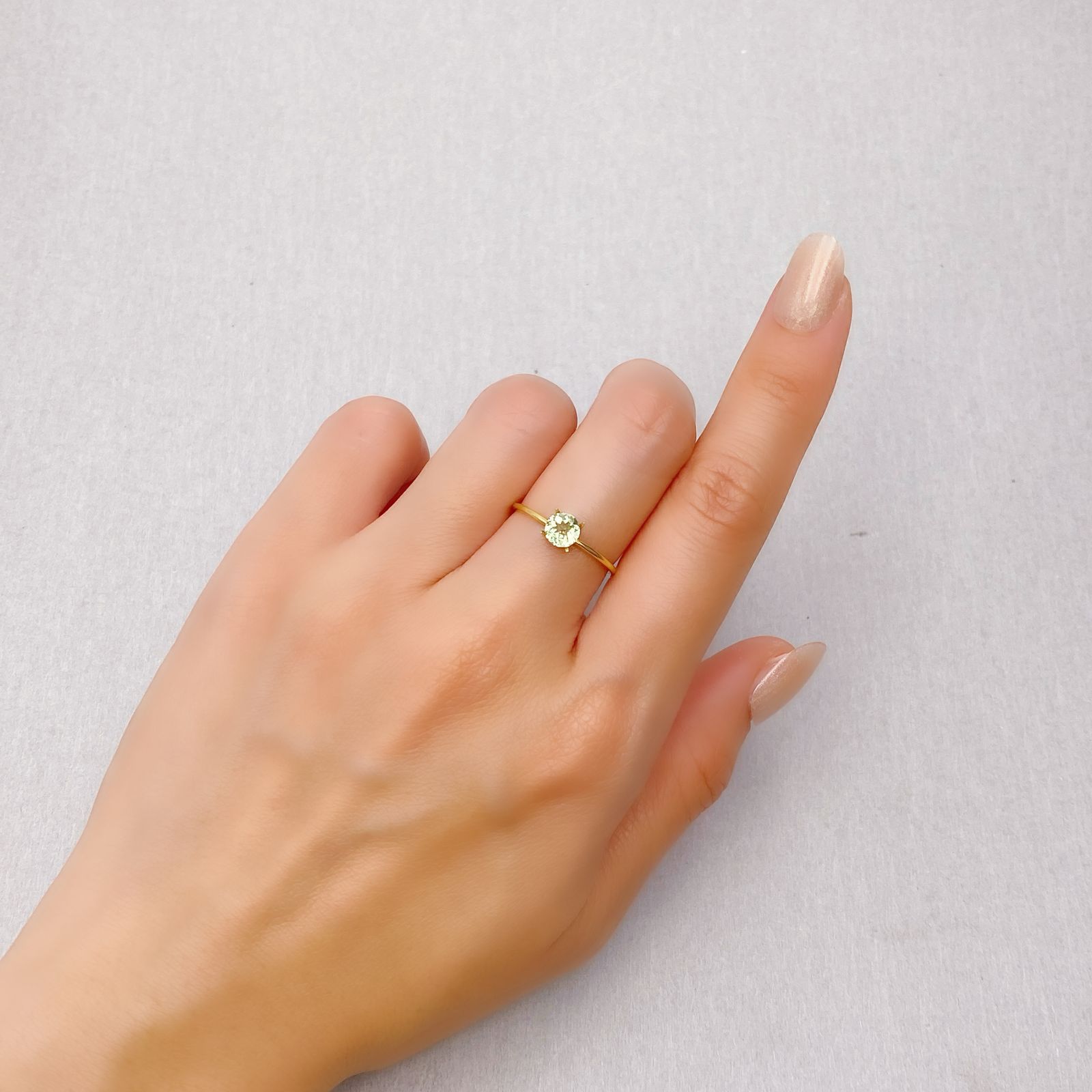 ミントガーネット タンザニア産 0.57ct [241229609]5x5mm前後