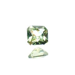 デマントイドガーネット(宝石名デマントイド・ガーネット) ナミビア産 0.12ct 識別済[210912786]2.9×2.8mm前後