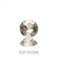 イエロースキャポライト(宝石名イエロー・スキャポライト)タンザニア産 0.23ct 識別済[221219633]3.9x3.9mm前後