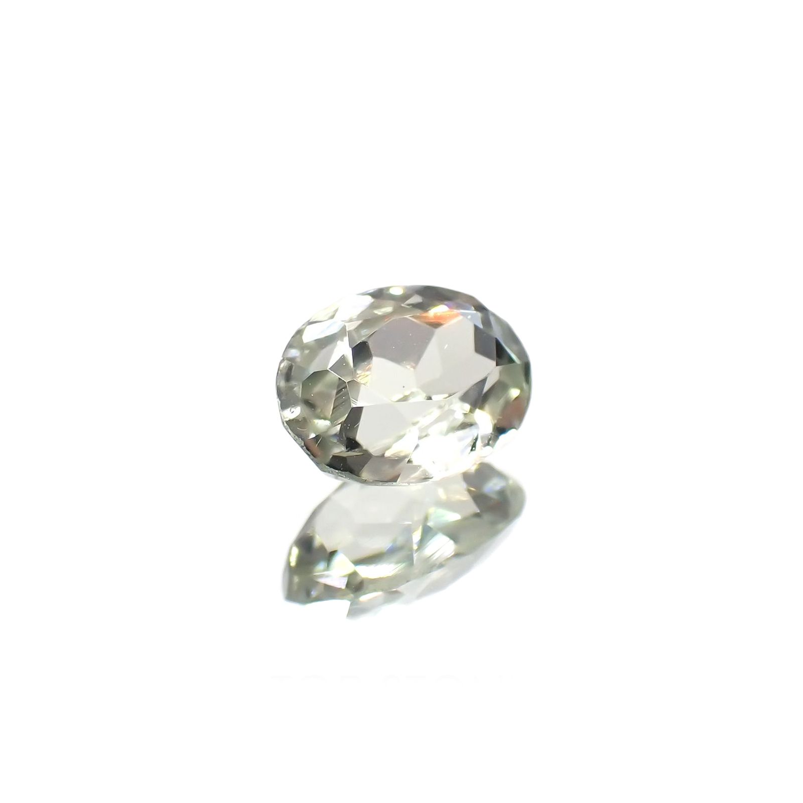 シリマナイト(宝石名シリマナイト)インド産 識別済 1.39ct / 8.1x6mm前後 [221018461]