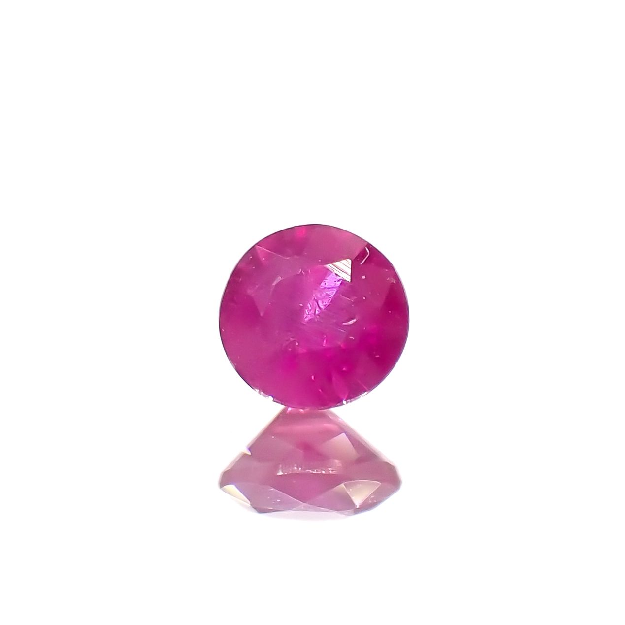 ルビー(宝石名ルビー)タイ/ミャンマー産 0.14ct 識別済[230321302]2.9x2.8mm前後