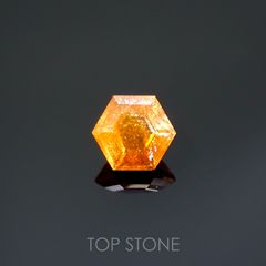 ◇ヘキサゴンカット◇イリュージョンサンストーン インド産 0.54ct[220115489]4.9x4.9mm前後