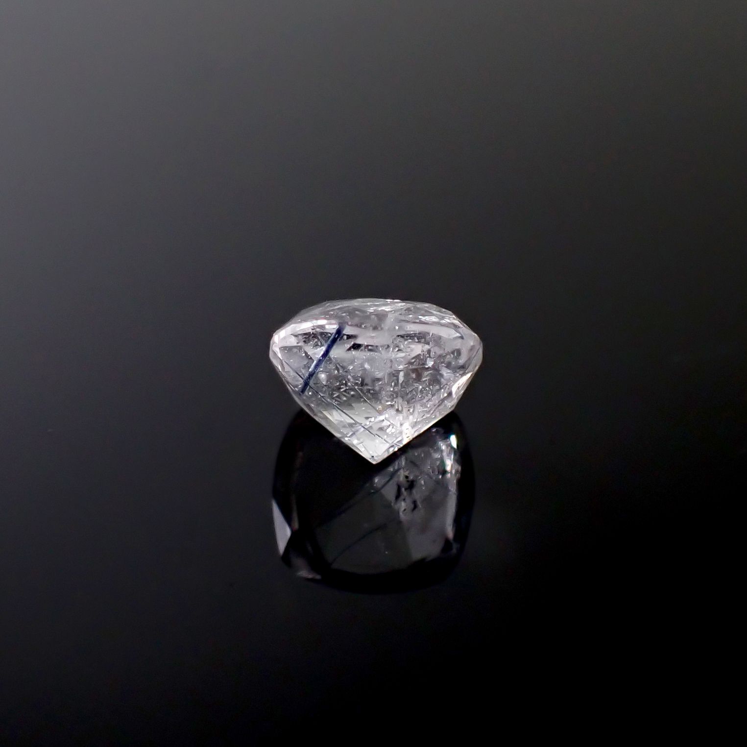 インディゴライトインクォーツ ブラジル産 2.52ct [241229600]8.3x8.3mm前後