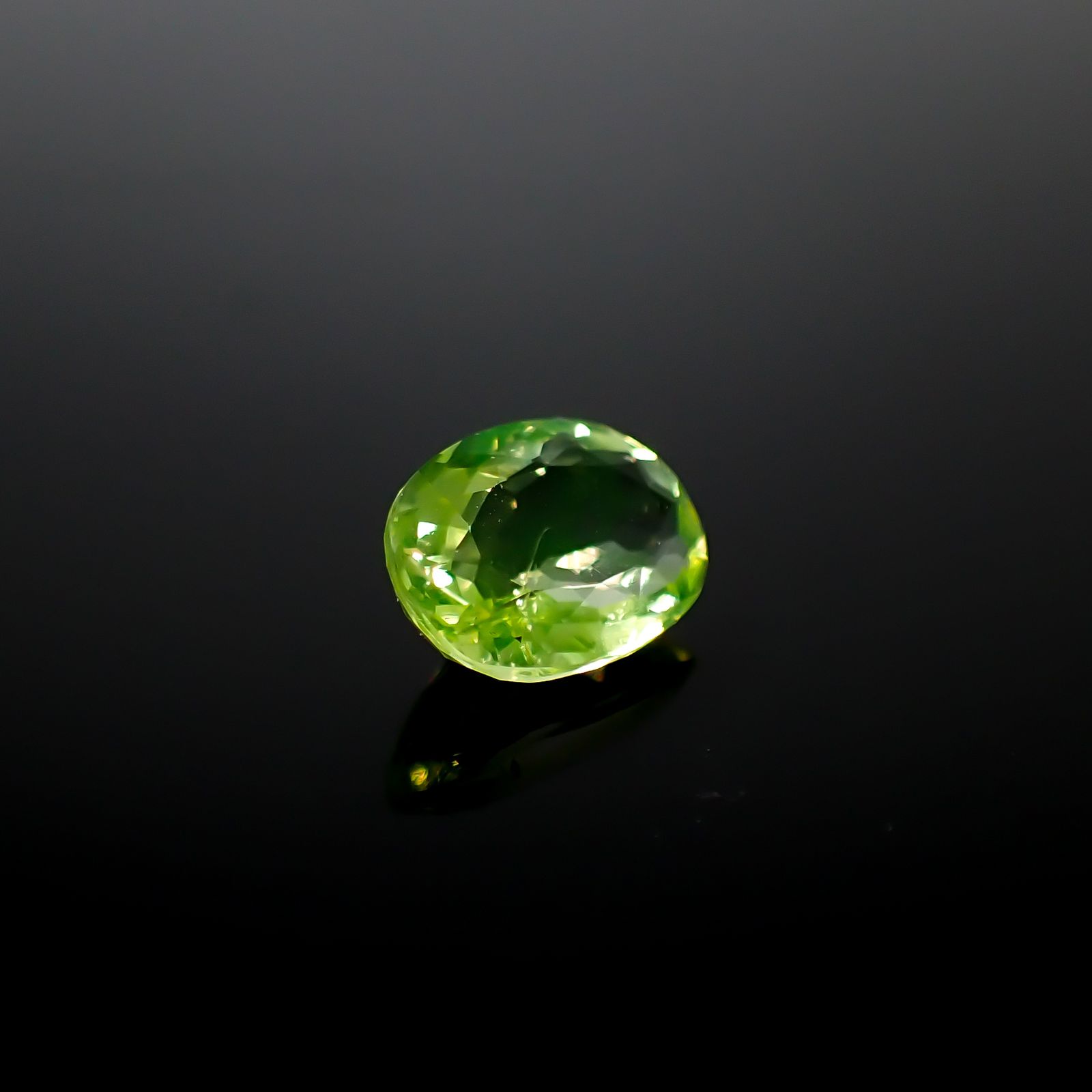ハイアライトオパール メキシコ産 0.85ct [250129786]8x5.8mm前後