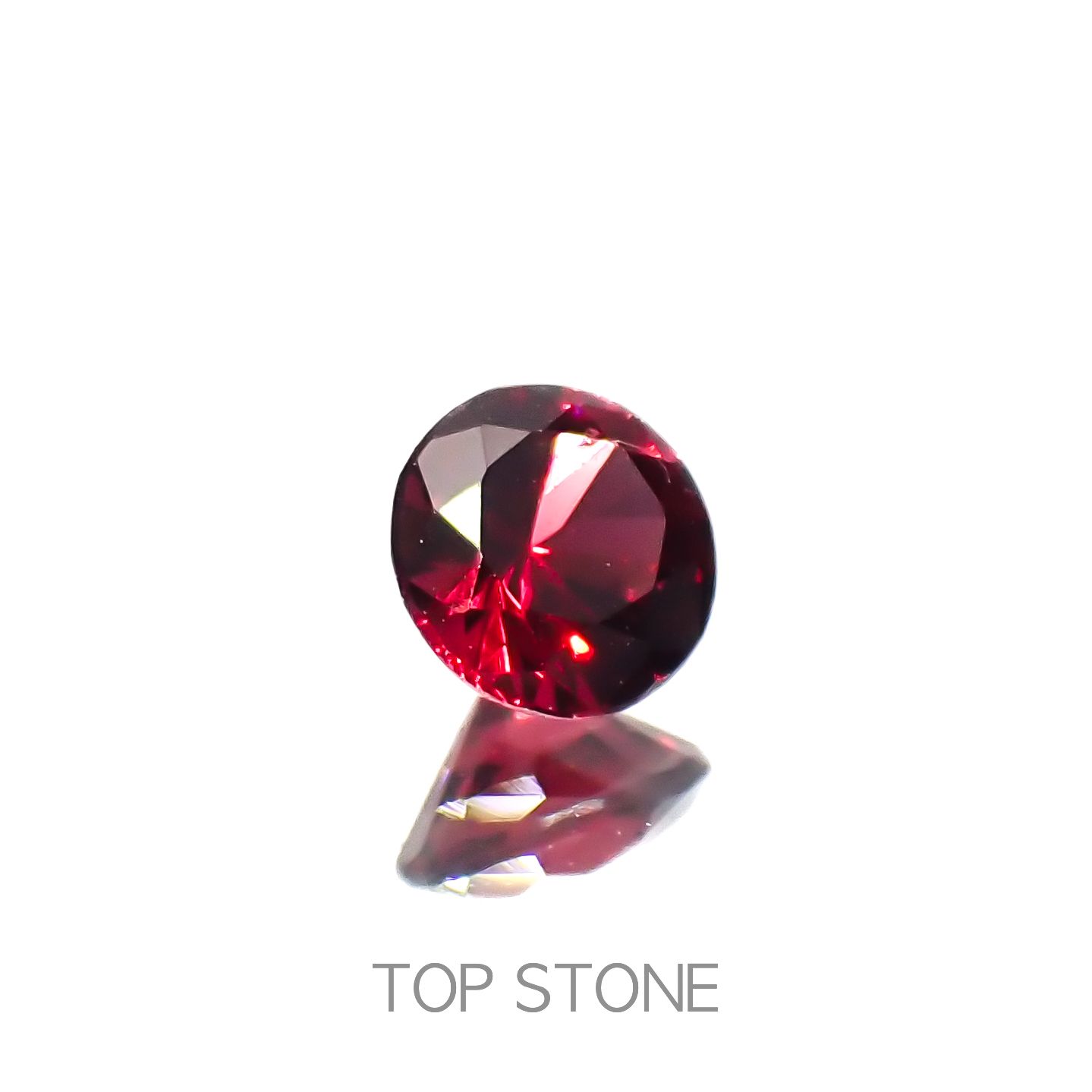 レッドスピネル ビルマ/マダガスカル産 0.20ct[230220550]3.5x3.5mm前後