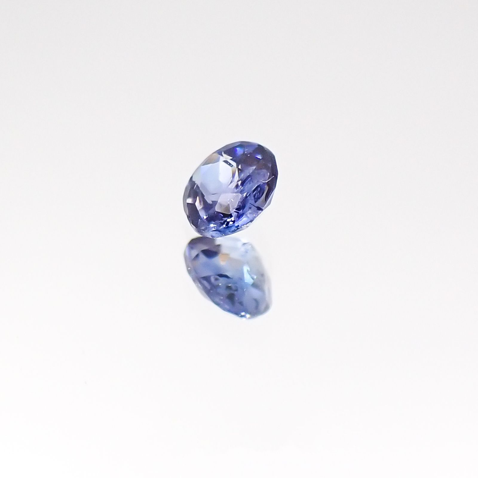 ベニトアイト(宝石名ベニトアイト) アメリカ・カリフォルニア産 0.12ct 識別済[20117621]2.9×2.9mm前後