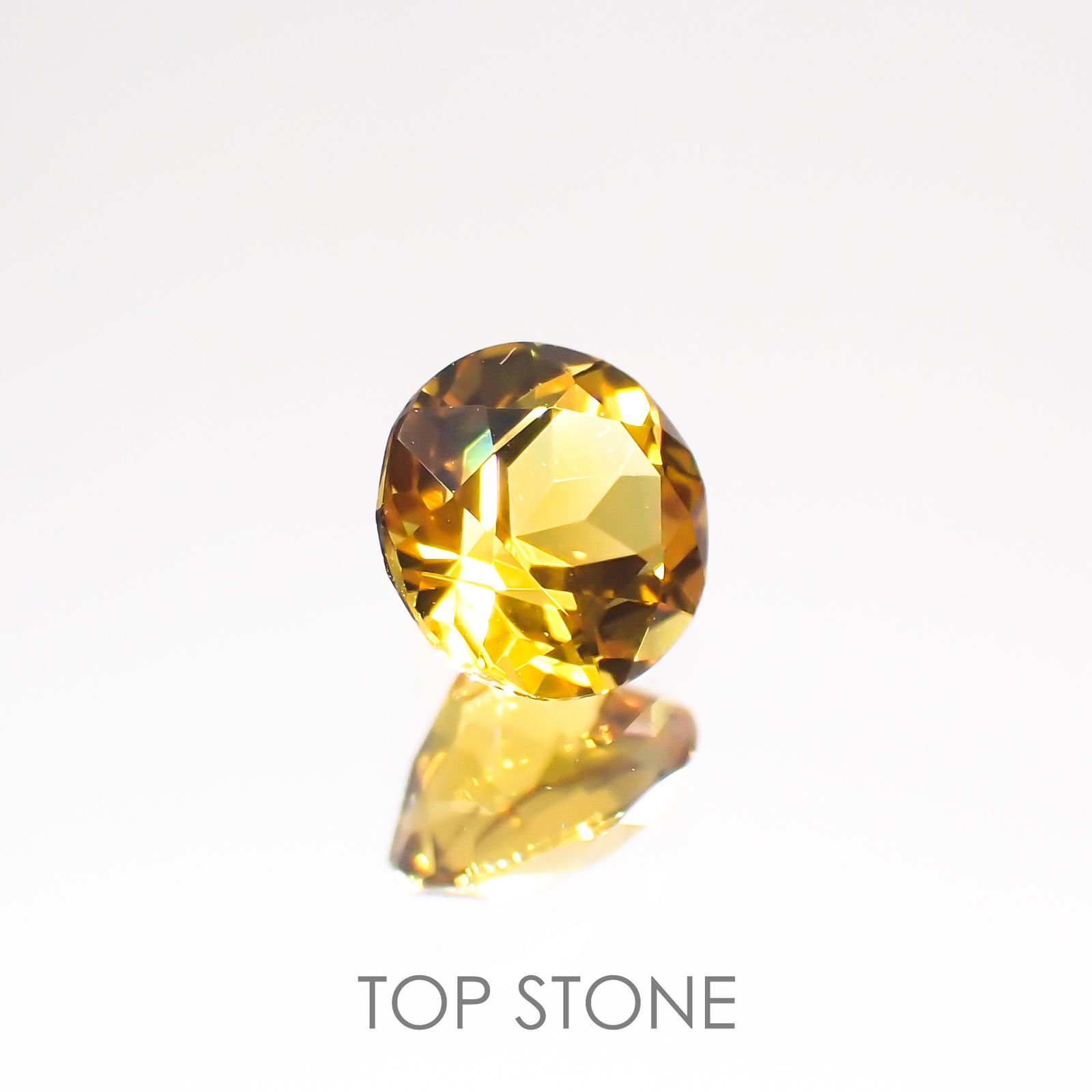ゴールデンベリル(宝石名ゴールデン・ベリル)ブラジル産 0.47ct 識別済[220114230]5.2x5.2mm前後