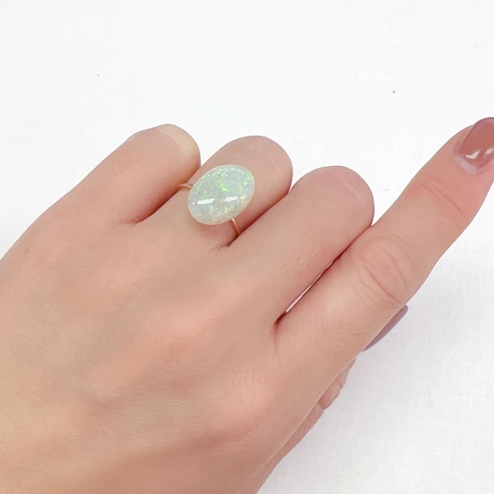 オパール オーストラリア産 3.80ct[231225223]15.7x10.6mm前後