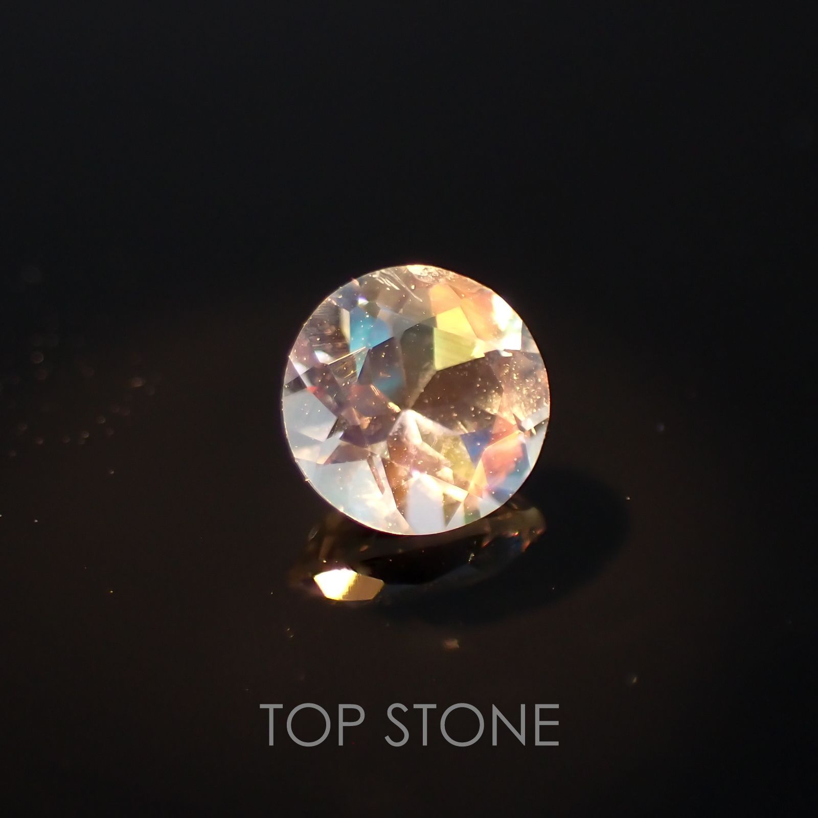 レインボームーンストーン(アンデシンラブラドライト) マダガスカル産 ルース 0.23ct[210310264]4×4mm前後