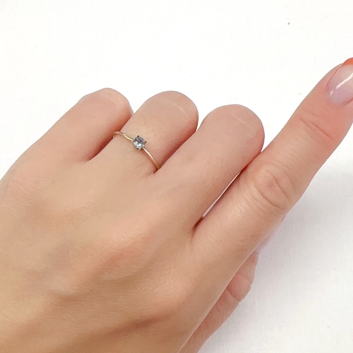 アレキサンドライト ブラジル産/EmeraldMains社製 0.20ct[240427160]3.5x3.5mm前後