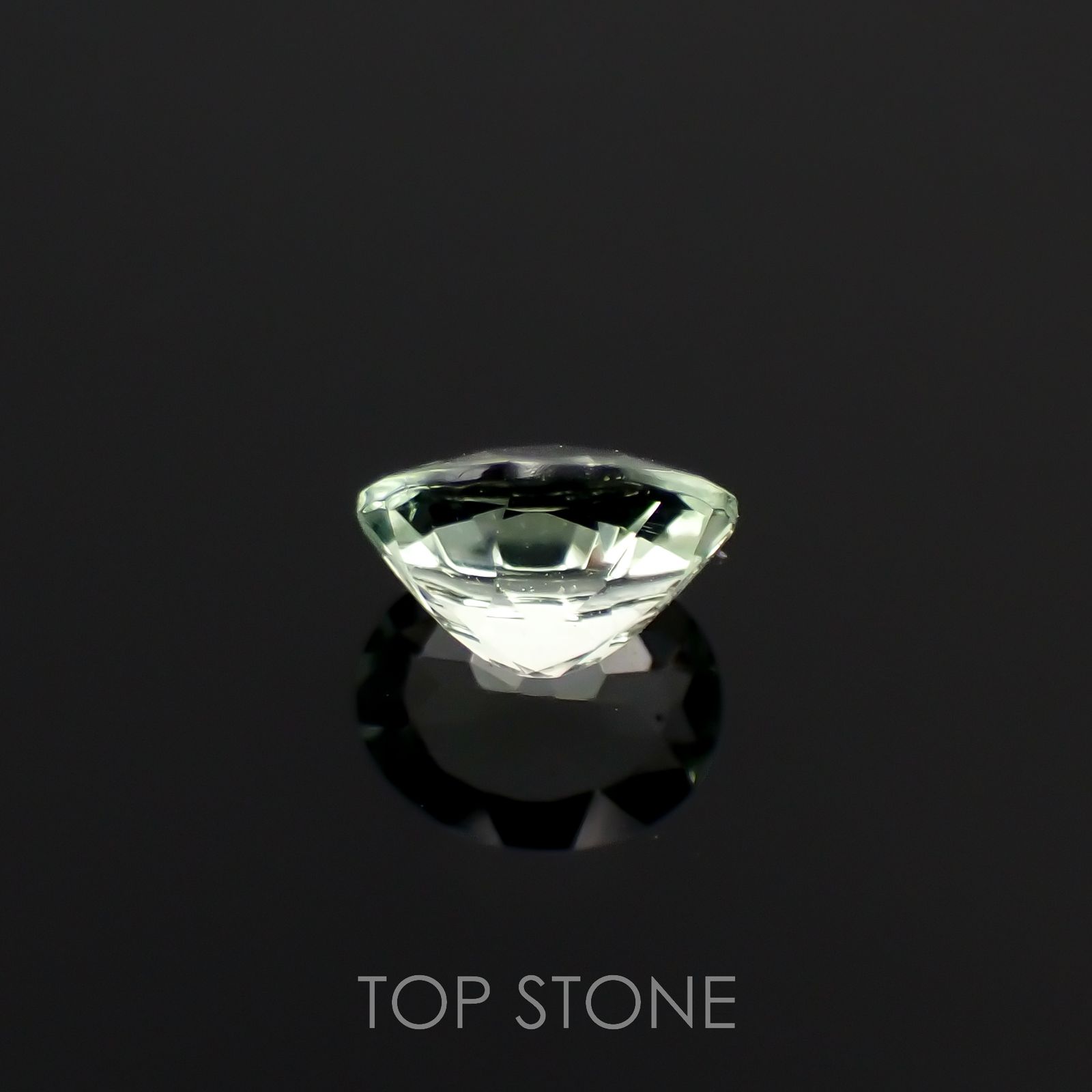 モンテブラサイト(宝石名モンテブラサイト)マダガスカル産 0.36ct 識別済[230120300]5.1x4mm前後
