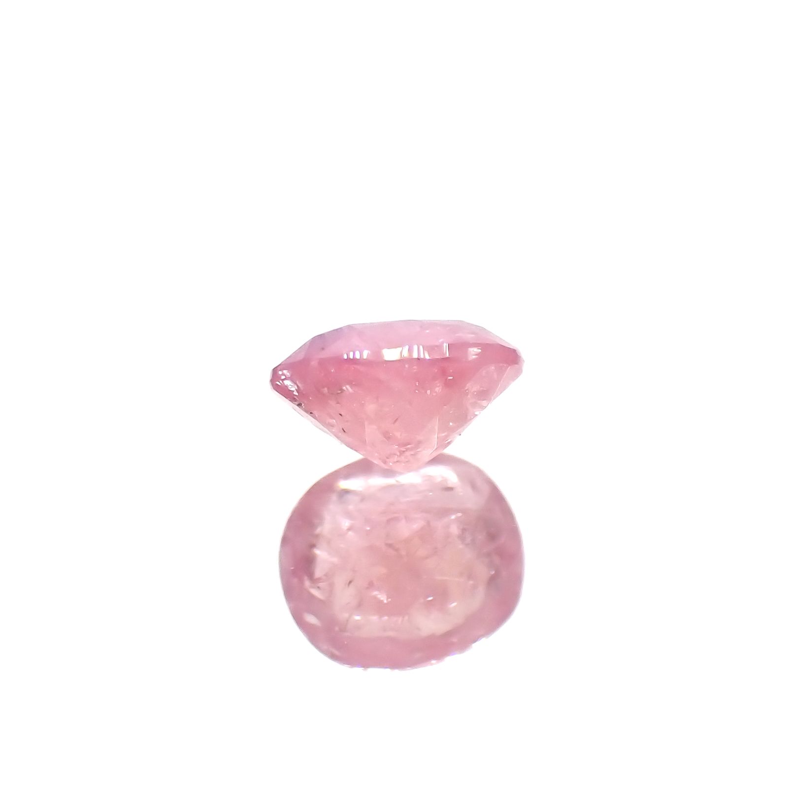 ペツォッタイト(ラズベリル)(宝石名ペツォッタイト)マダガスカル産 0.20ct 識別済[231023738]3.9x3.4mm前後