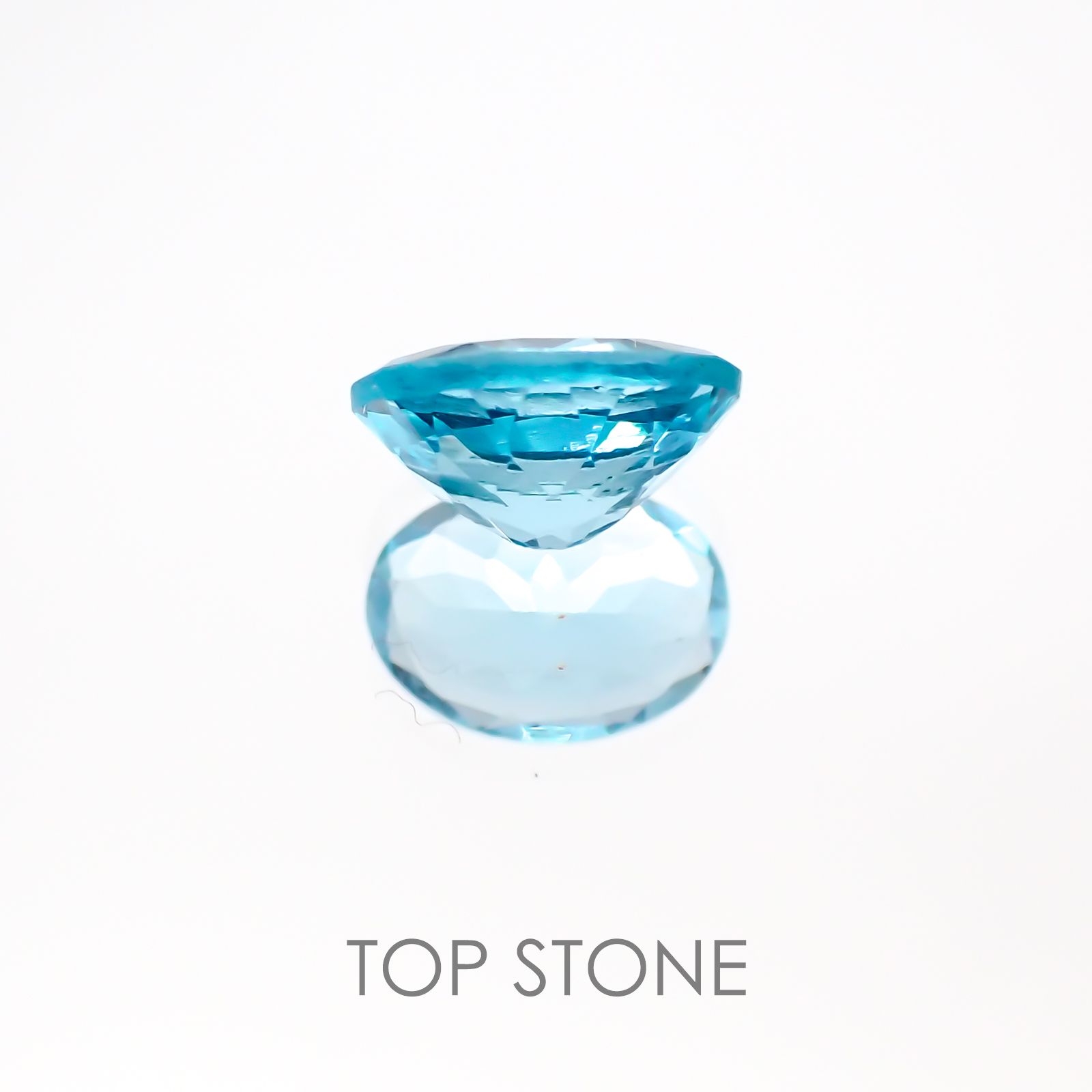 アパタイト(宝石名アパタイト) ブラジル産 0.82ct 識別済[20117941]7×5.1mm前後