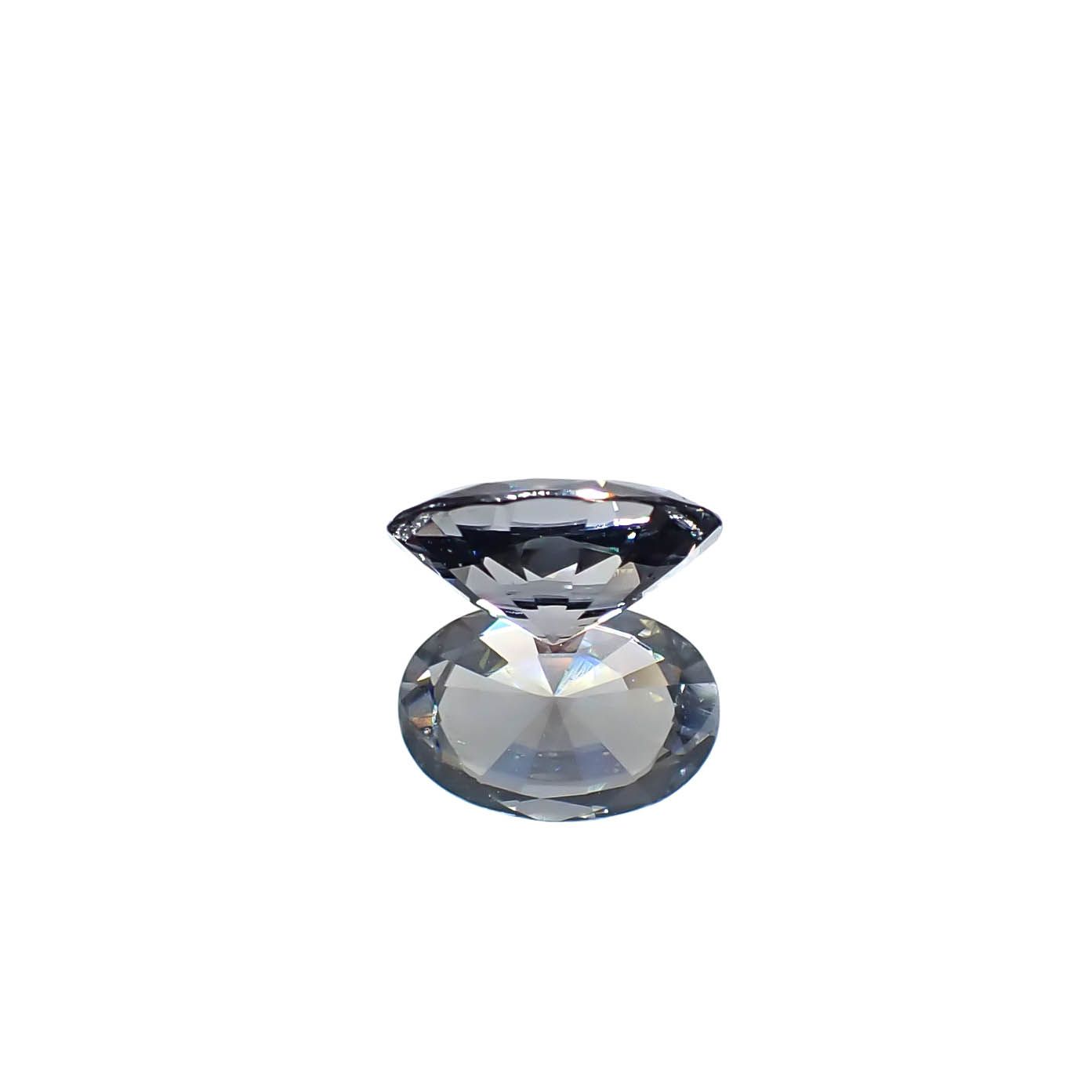 プラチナスピネル(宝石名スピネル)ビルマ産 0.63ct 識別済[250730761]6.6x4.5mm前後