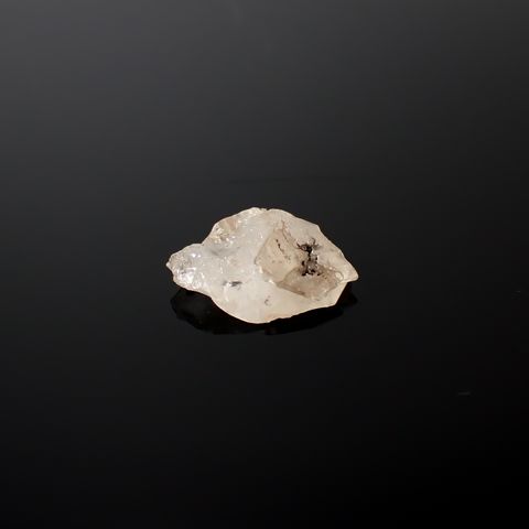 フェナカイト 原石 ウクライナ産 6.57ct[240326814]16.8x13.4mm前後