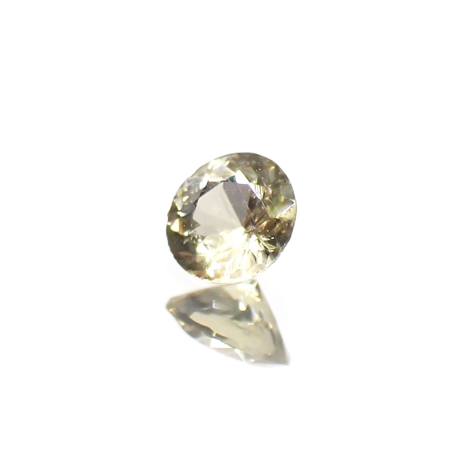 イエローダンビュライト(宝石名イエロー・ダンブライト)タンザニア産 識別済 0.084ct / 2.9x2.9mm前後 [260319631]