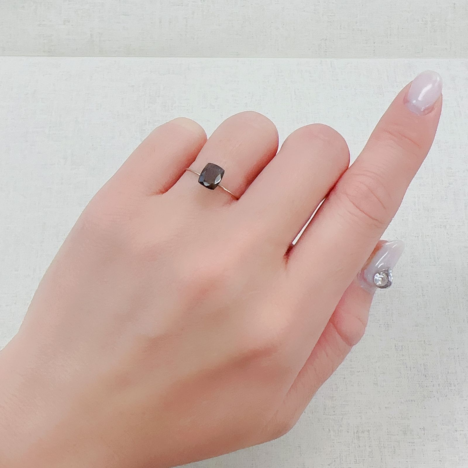ゴールドシーンサファイア非加熱 ケニア産 1.51ct[230321332]6.4x5.3mm前後