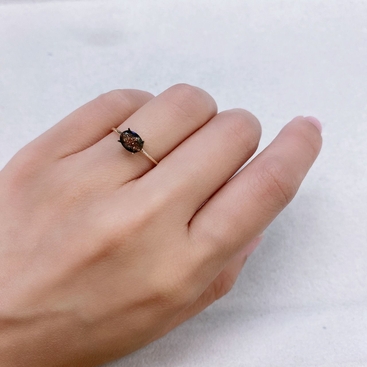 ブラッドショットアイオライト インド産 ルース 0.64ct[201812384]6.8×5.1mm前後