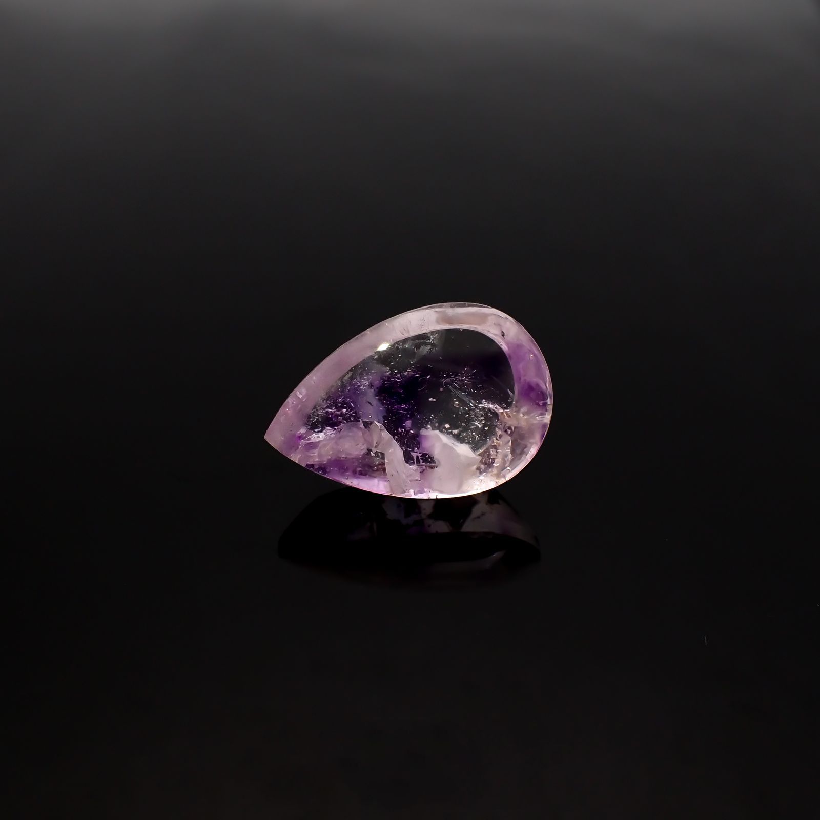 アメジストエレスチャル ブラジル産 15.93ct[220917980]21.3x14.3mm前後