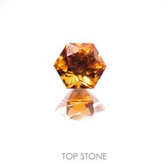 ◇ヘキサゴンカット◇ヘソナイトガーネット(宝石名ヘソナイト・ガーネット)スリランカ産 1ct 識別済[220113900]5.6x5.5mm前後