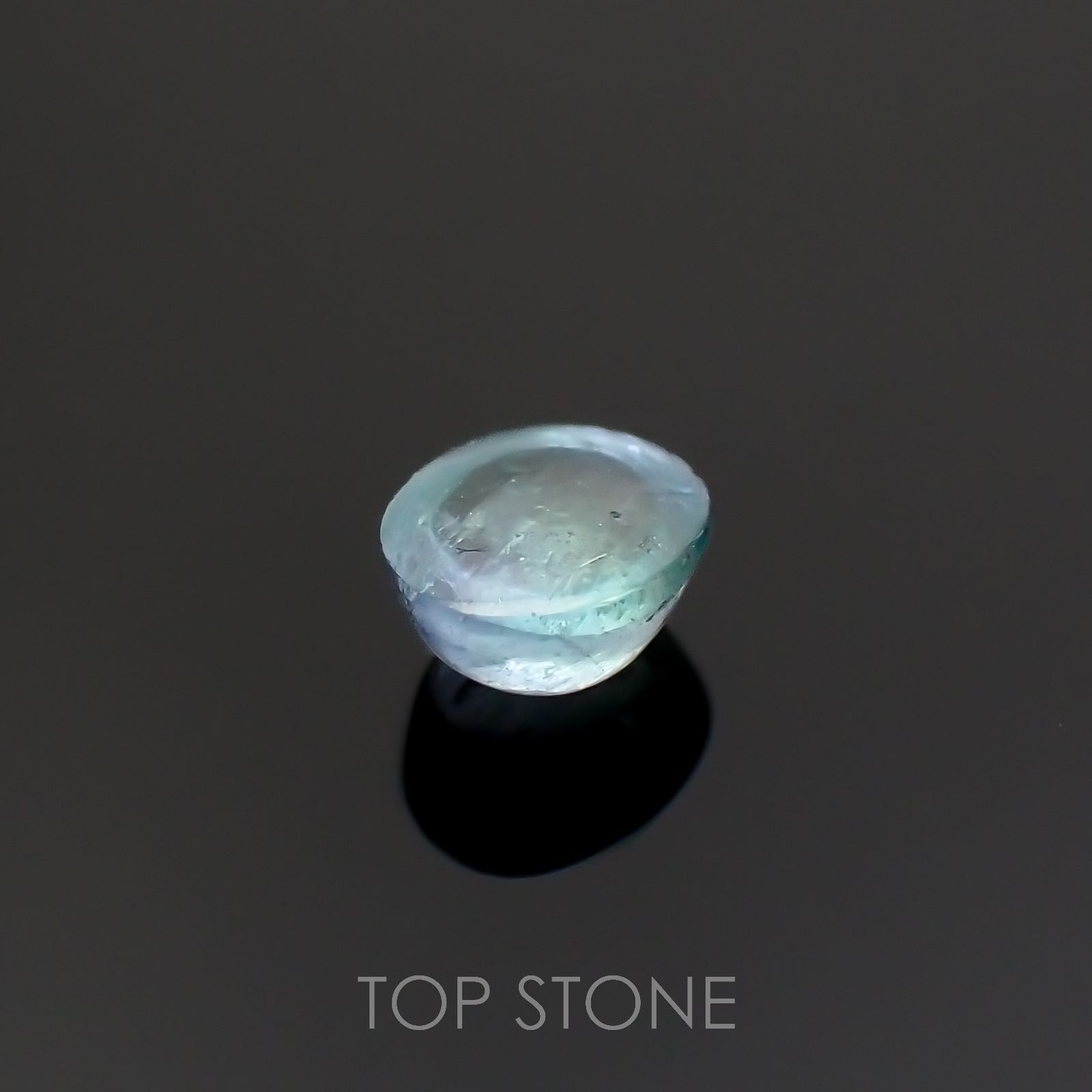 ブルーコーネルピン(宝石名コーネルピン)タンザニア産 0.20ct 識別済[220616291]3.7x3.2mm前後