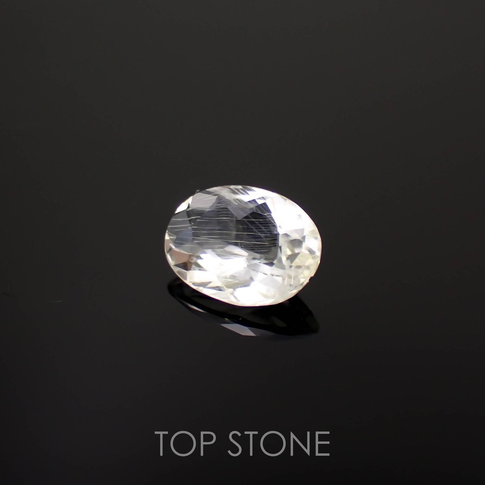 オリゴクレース(宝石名オリゴクレース)ブラジル産 1.78ct 識別済[221219439]10x7.4mm前後