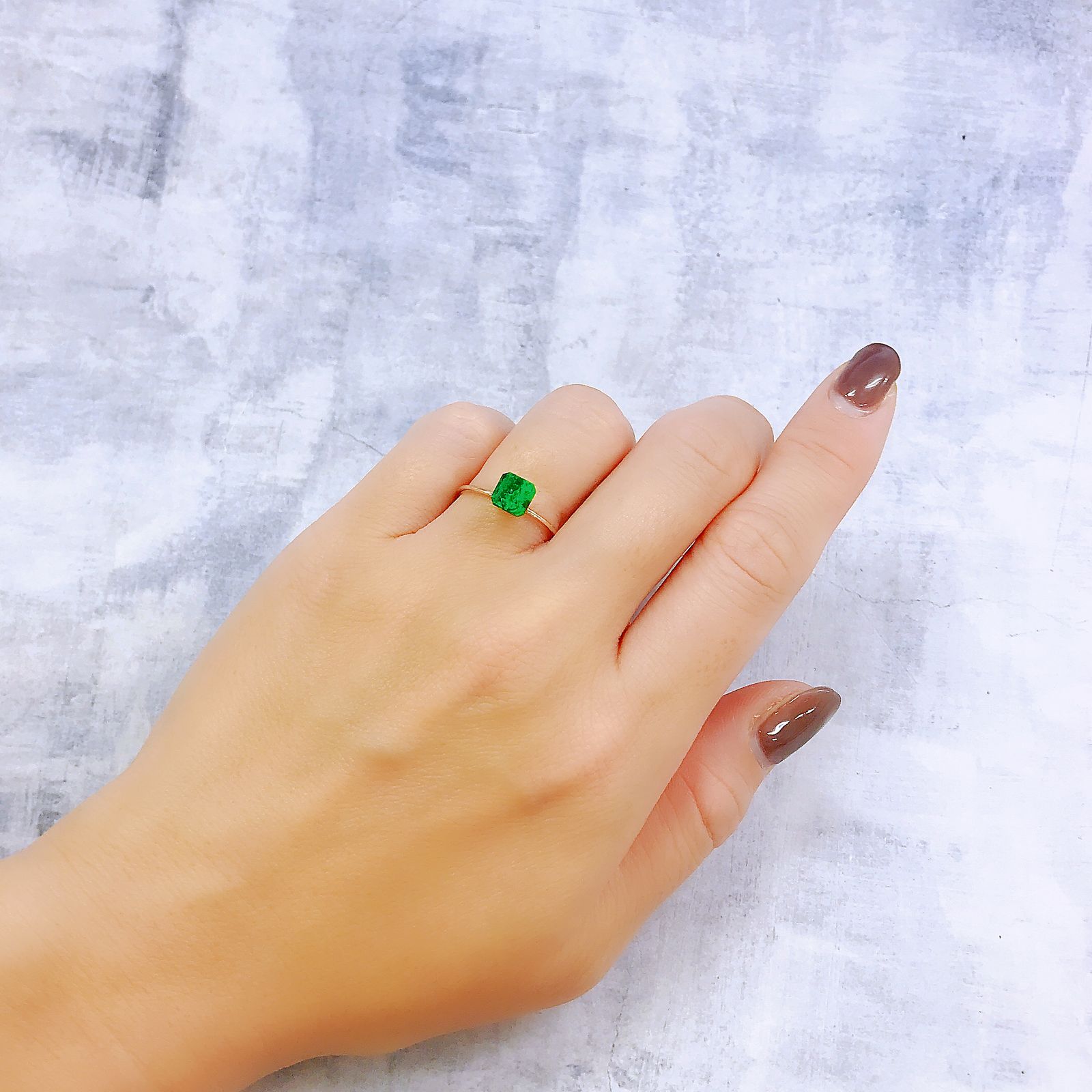 モーシッシ ビルマ産 0.71ct[220918037]5.7x5.7mm前後