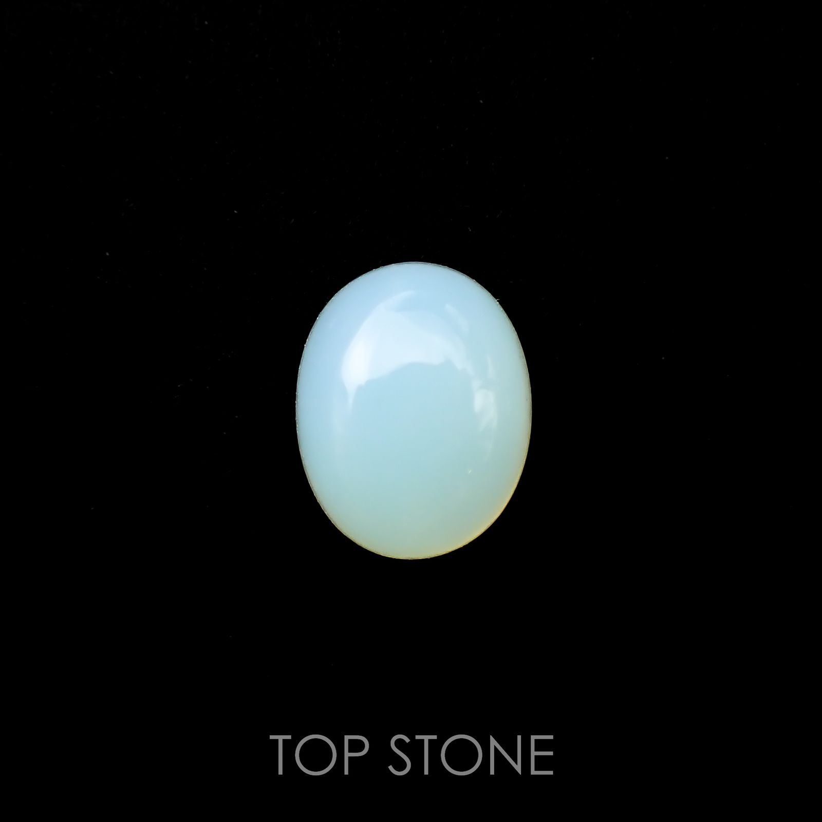 ブルーオパール(宝石名コモン オパール)ペルー産 2.69ct 識別済[220817311]10.2x8.1mm前後