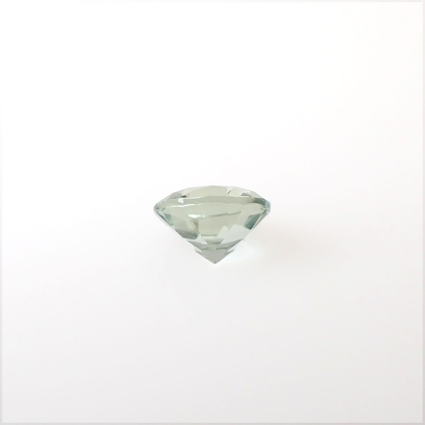 モンテブラサイト(宝石名モンテブラサイト)マダガスカル産 0.45ct 識別済[241229659]5x5mm前後