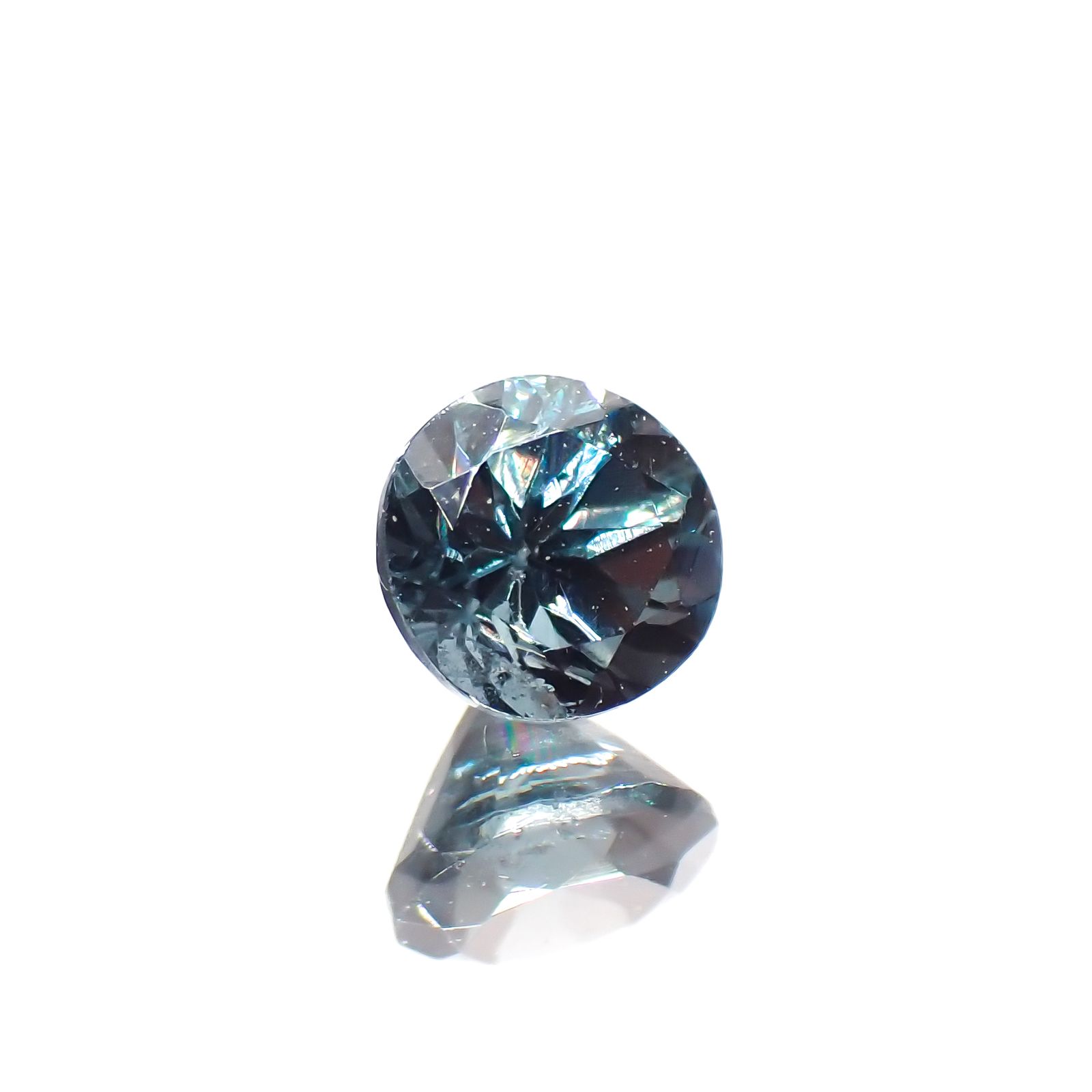 カラーチェンジガーネット アレキタイプ マダガスカル・ベキリー産 0.27ct[230923407]3.6x3.5mm前後