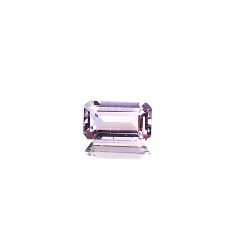 マリアライト フルオレッセンス(宝石名スキャポライト)スリランカ産 0.64ct 識別済[250330046]7.2x4.1mm前後