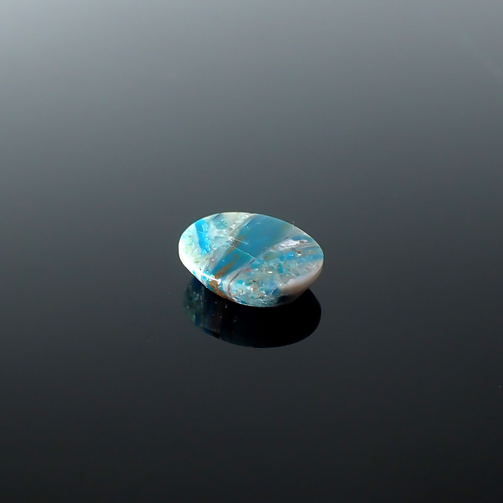 ブルーオパール ペルー産 3.76ct [250730727]13.6x10.9mm前後