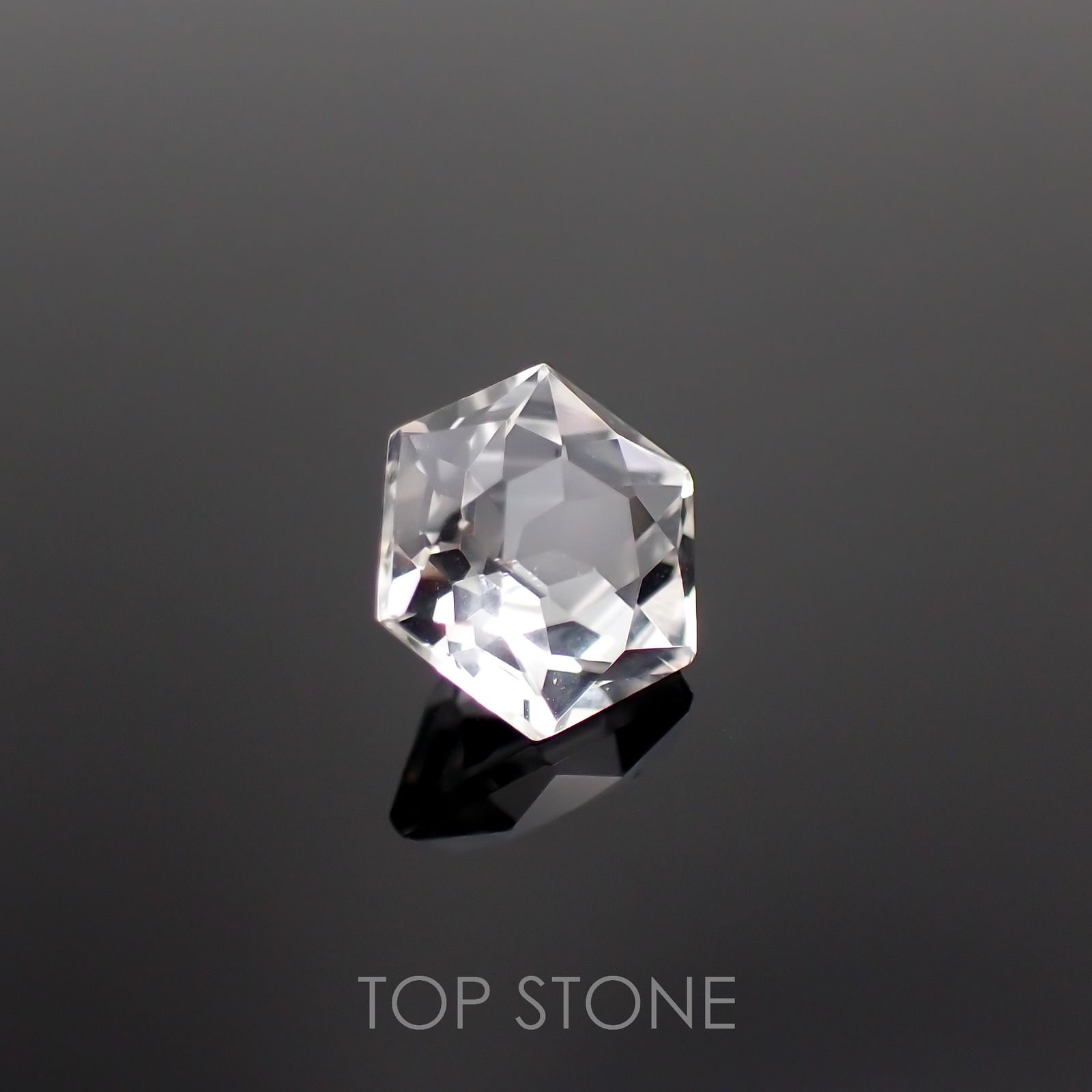 ◇ヘキサゴンカット◇ホワイトトパーズ ブラジル産 1.78ct[221018497]7x7mm前後