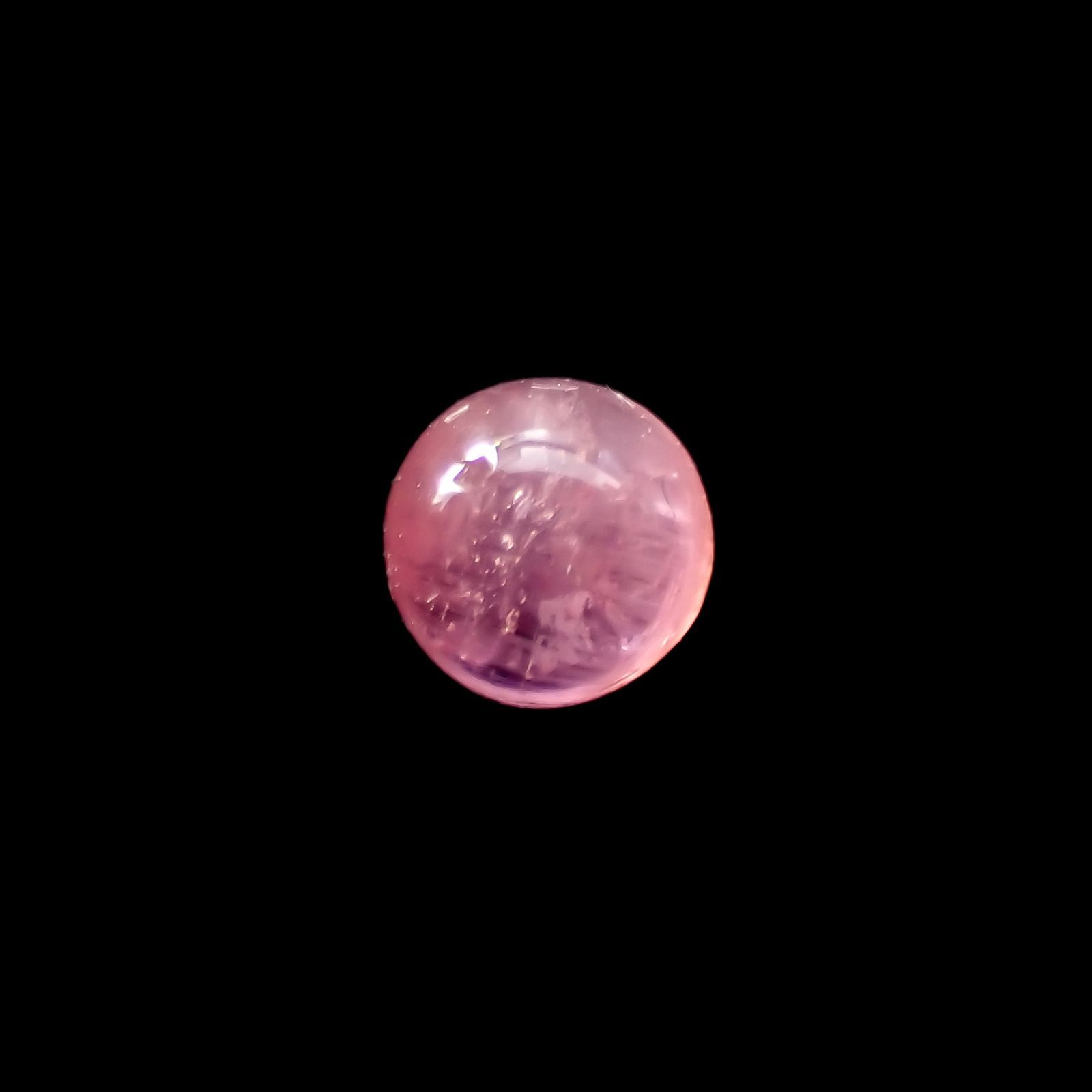 ペツォッタイトキャッツアイ(ラズベリル)(宝石名ペツォッタイト・キャッツアイ)マダガスカル産 0.250ct ソ付(彩珠)[220114345]3.6x3.5mm前後