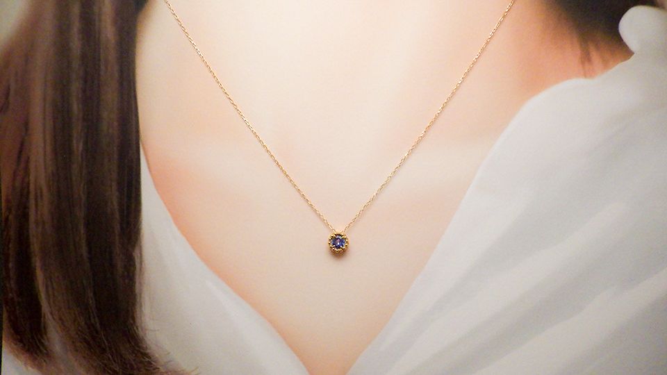 Lumiere (ルミエール) タンザナイト 4mm ペンダントトップ・チャーム