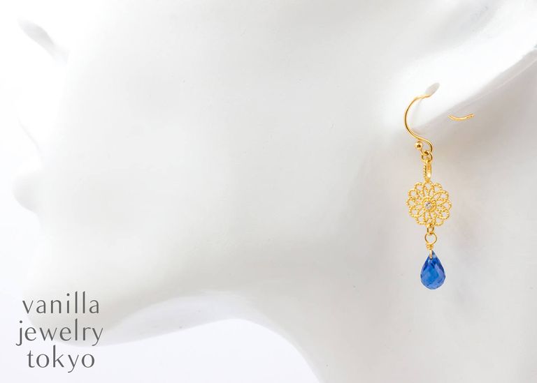 toujours kyanite K18pierced