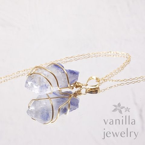 天然石一覧 / デュモルチライトインクォーツ(Dumortierite in Quartz 