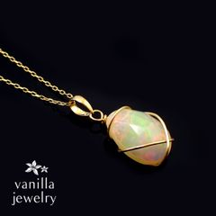 La verite(ラヴェリーテ) プレシャスオパール K18ネックレス [7519]★今だけ！40cmチェーン→「スライドピンチェーン」にグレードアップしてお届け！★