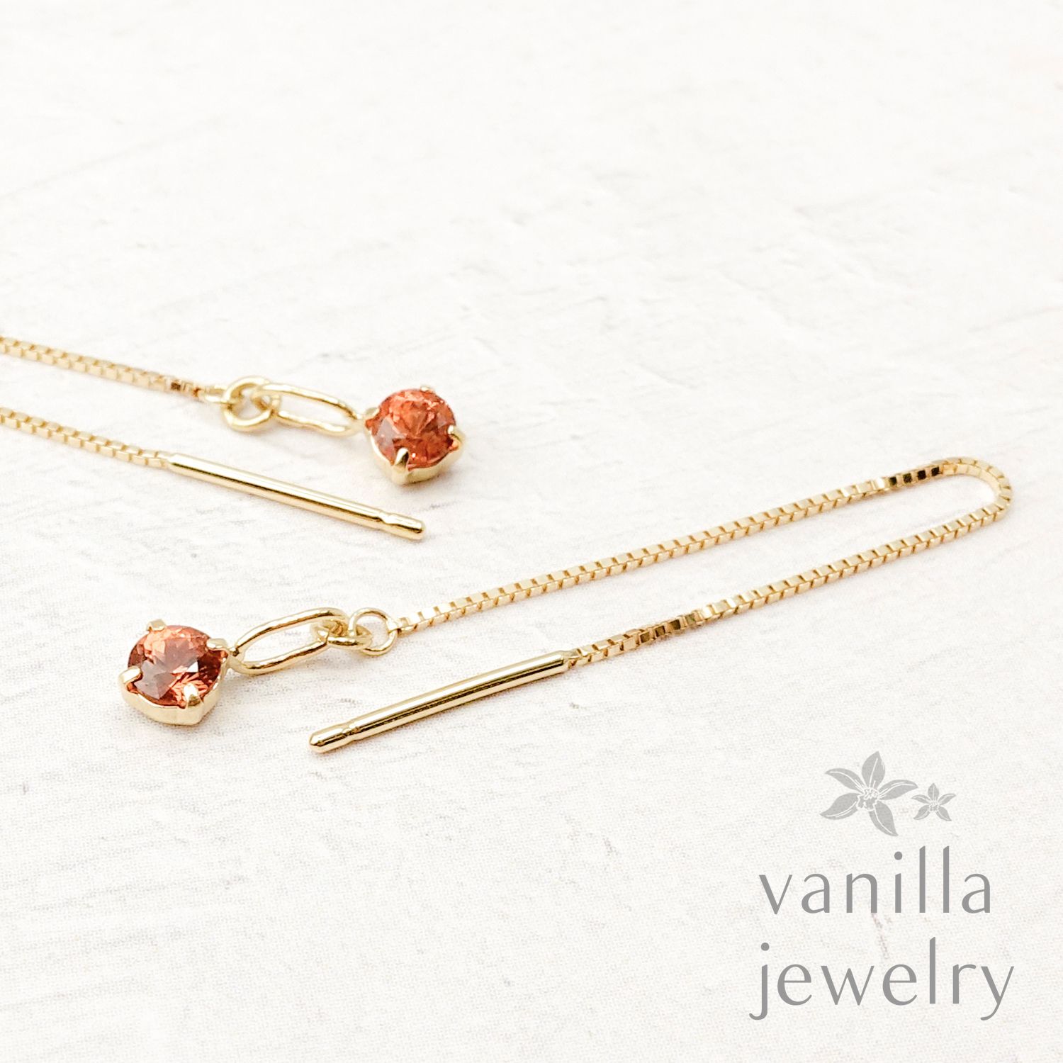 nude(ヌード) カシミリンガーネット 0.1ct K18ピアス [7724]